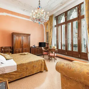 San Moisè Hotel