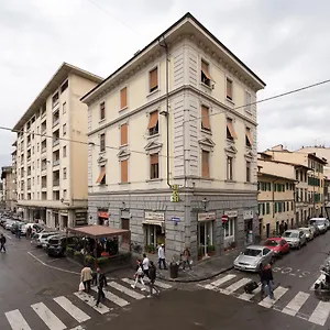 home-in-florence-masai-apartment.it-tuscanyhotel.com/