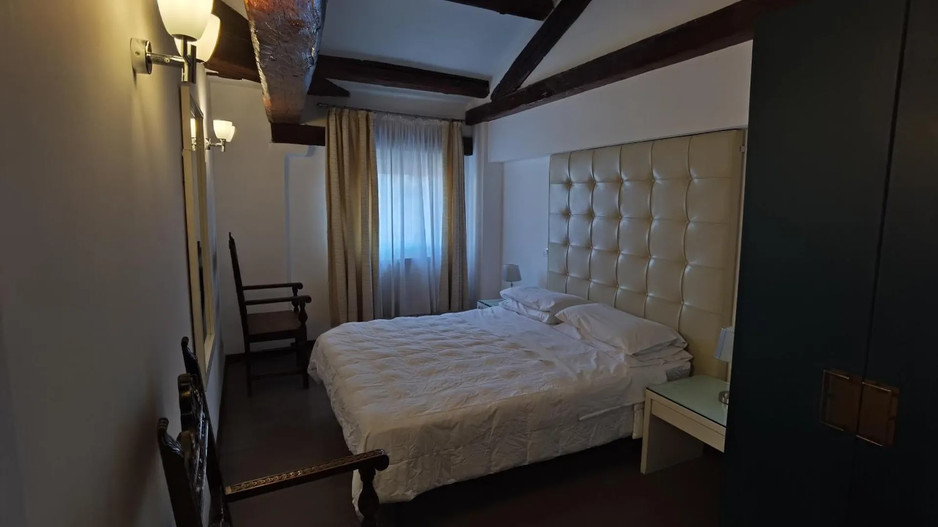 Bed & Breakfast Palazzo Eugenia - Minelli Bed and Breakfast Venetië
